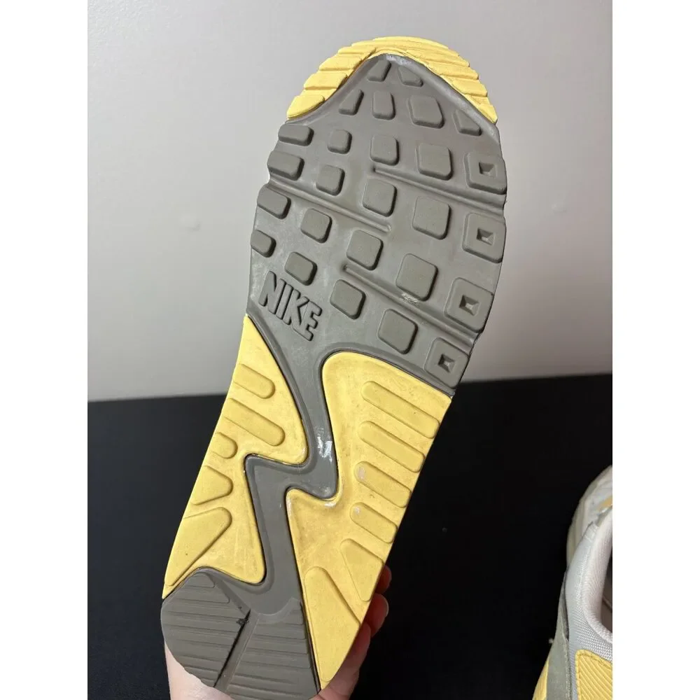 Nike Mens Air Max 90 Chamois IB6392-002 Mens Size 11 Yellow Brown Colorway